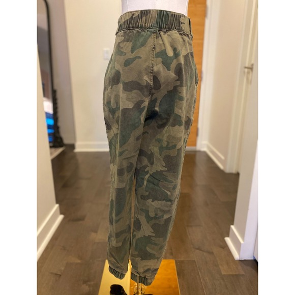 Hollister Womens Camouflage Cargo Jogger‎ Pants Ultra High Rise Medium - Picture 4 of 7